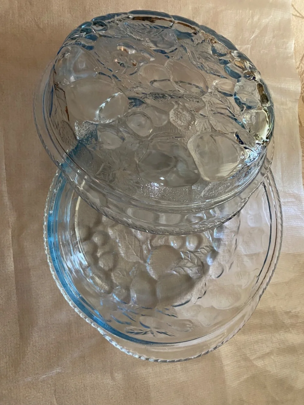 “Orchard Fruit” Vintage Libbey Blue glass 3qt. Casserole